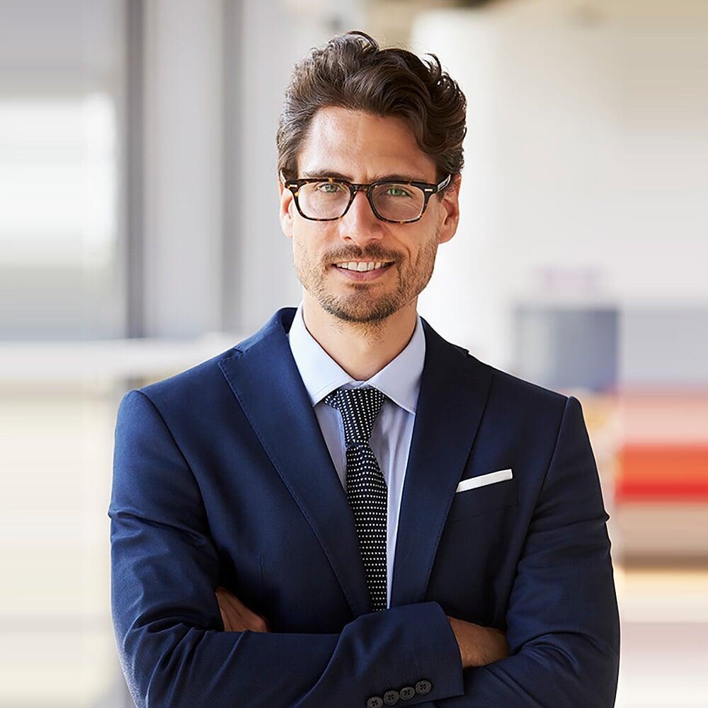 Professional financial advisor representing financial planning education and wealth management expertise